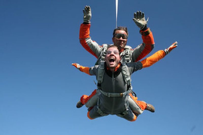Saut en parachute à Saint Girons