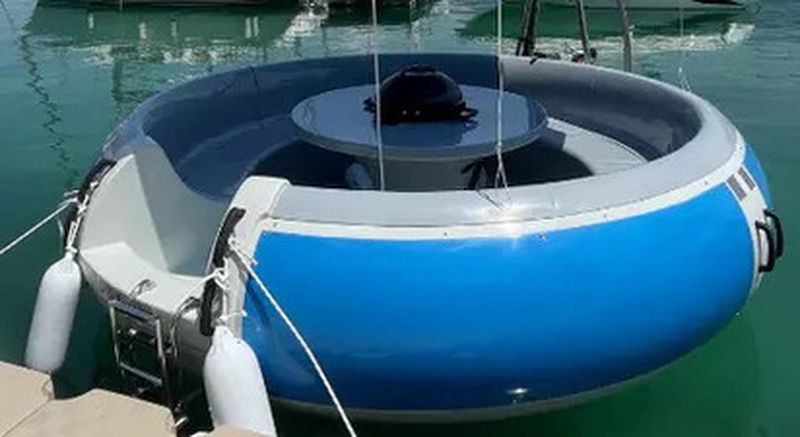 Location de bateau avec apéritif ou repas sur Lac du Bourget