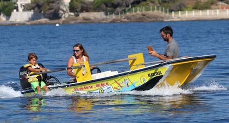Session de Baby Ski depuis le port des Issambres près de Sainte-Maxime