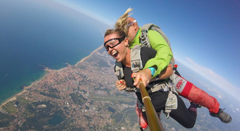 Saut en parachute à Biarritz