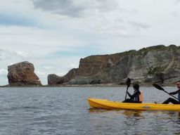 Excursion guidée en kayak de mer aux Deux Jumeaux à Hendaye, Pays Basque
