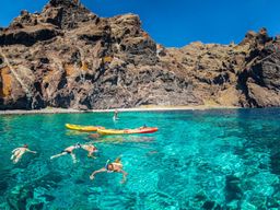 Excursion guidée en kayak le long des falaises de Los Gigantes, à Tenerife