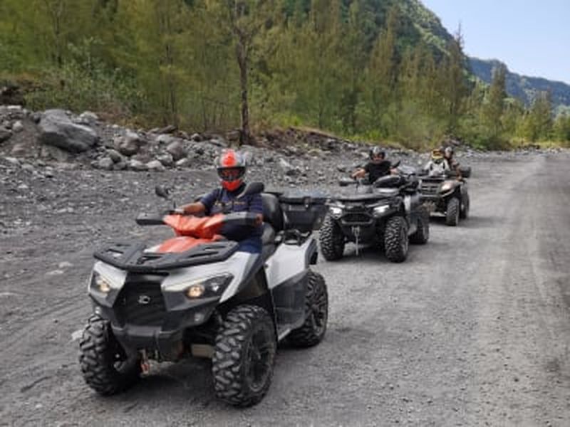 Excursion guidée en quad près de la Rivière des Remparts, La Réunion