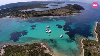 Aventure d'une demi-journée : Limanakia Porto Karra, l'île de Kelifos et l'exploration de Spalathronisia