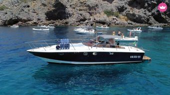 Escapade d'une journée sur l'île de Giglio : eaux cristallines et plages cachées