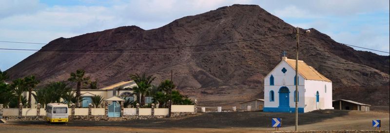 Excursion à Pedra de Lume + Nage avec les requins à Shark Bay