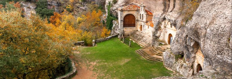 Excursion à Espinosa de los Monteros, Puentedey et à l'ermitage de San Bernabé