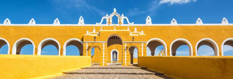 Excursion à Chichén Itzá, Izamal et au cénote Yokdzonot