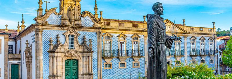 Excursion à Guimarães + Dégustation de vins