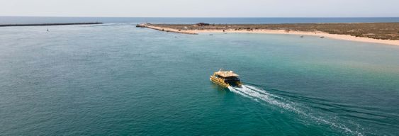 Ferry entre Faro et l'île de Barreta