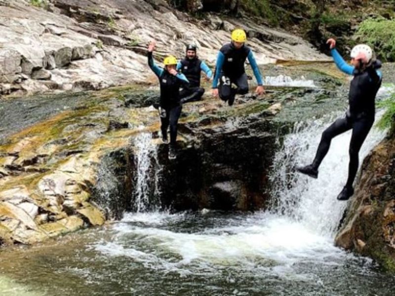 Randonnée aquatique sur l'Escaumel près d'Aurillac (15)