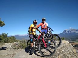 Journée VTTAE Enduro avec moniteur en Espagne à Ainsa (22)