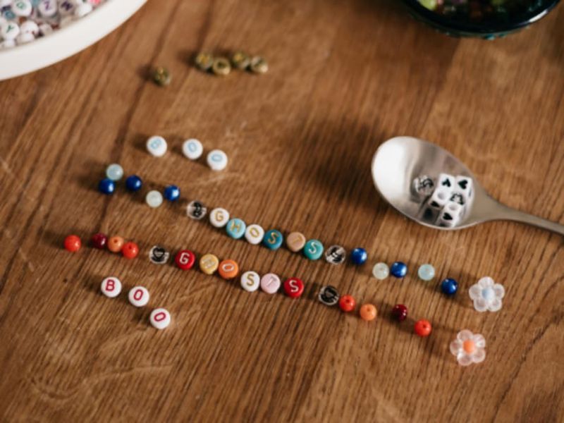 Atelier bijoux à  Pernes-Les-Fontaines (84)