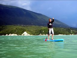 Location de Stand-Up Paddle au lac du Monteynard