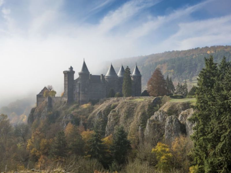 Visite guidée du Château du Sailhant à Andelat (15)