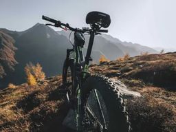 Randonnée en VTT au départ du Maïdo (974)