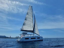 1/2 journée en catamaran depuis Six-Fours-les-Plages (83)