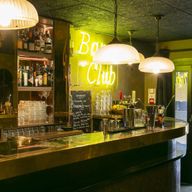 TurboCancan, présenté par Marie-Jo Dassin au Cancan Pigalle