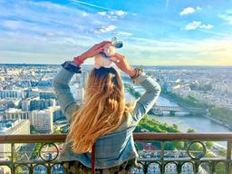 Depuis Budapest : visite privée d'une journée dans la région viticole d'Eger