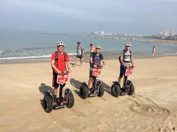 Visite privée d'une heure de la plage de Cadix en « Segwayx2 » exclusivement pour les couples