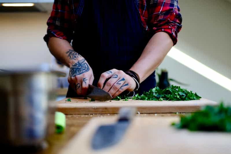 Prague : Cours de cuisine traditionnelle tchèque avec visite du marché