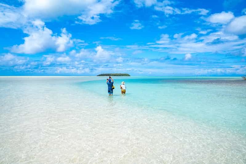 Au départ de Tahiti : Visite de l'île de Tetiaroa en catamaran à voile