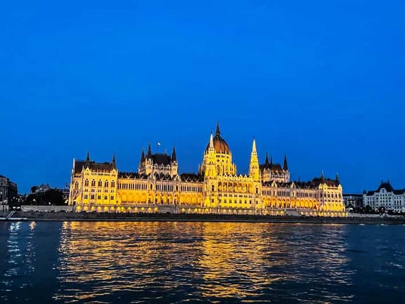 Budapest : croisière touristique des sites incontournables de la ville