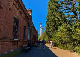 Tbilissi : visite privée de la Mère de la Géorgie et du château de Narikala