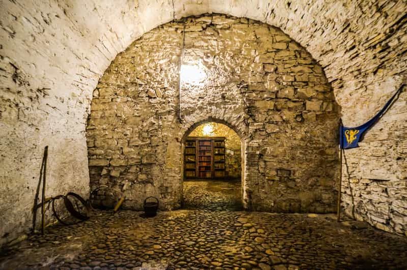 Prague : visite historique de la vieille ville, des souterrains médiévaux et du donjon