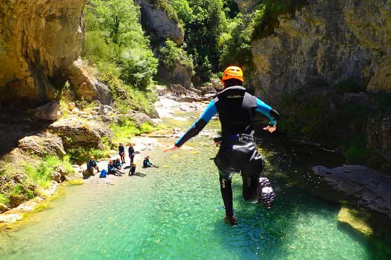 Ainsa : canyoning dans les Pyrénées
