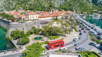 Kotor : bus à arrêts multiples et visite à pied
