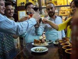 Saragosse : visite à pied de la vieille ville avec des tapas en soirée