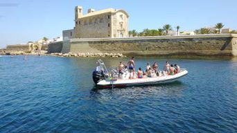 Au départ d'Alicante : Excursion en bateau rapide sur l'île de Tabarca avec plongée en apnée