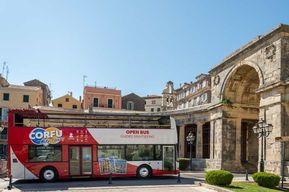 Corfou : visite en bus à arrêts multiples (vieille ville et Kanoni)