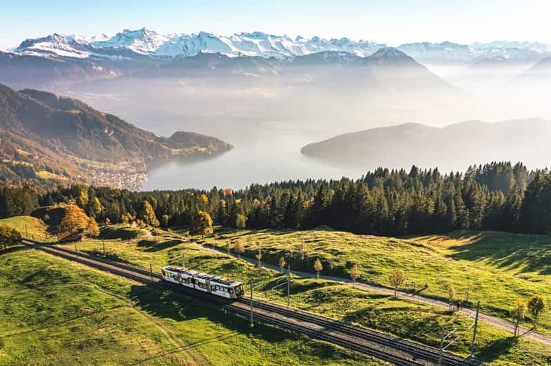Lucerne : Excursion en bateau, train du Mont Rigi et billet pour les bains minéraux