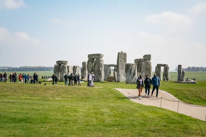 Depuis Londres : excursion d'une demi-journée à Stonehenge avec panier-repas
