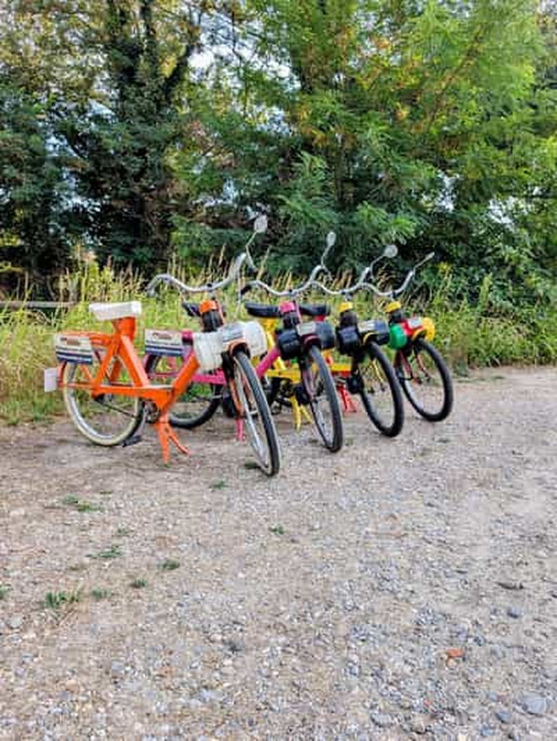 Argelès-sur-Mer : balade guidée en Solex avec dégustation de vin