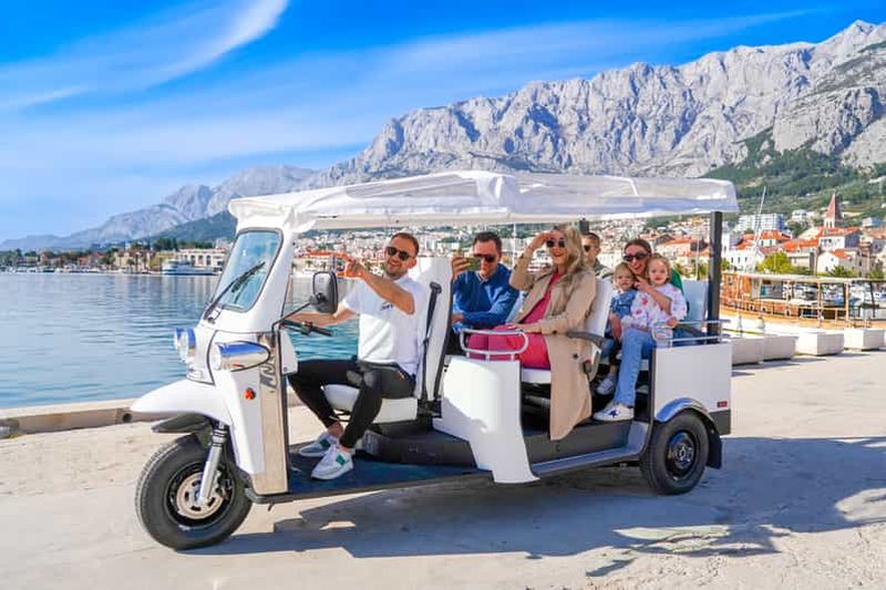 Makarska : excursion en tuk-tuk au Skywalk avec billet coupe-file