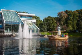 Riga : visite touristique en bateau sur les canaux avec audioguide