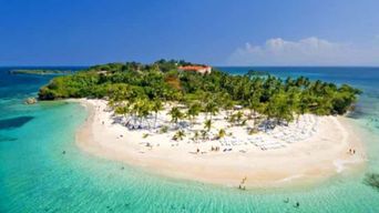 Punta Cana : baie de Samaná, île de Bacardí et cascade d'El Limón