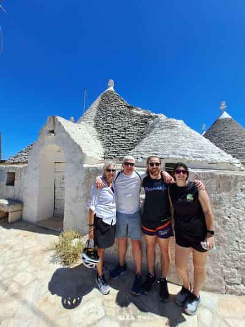 Circuit en e-bike entre Locorotondo et Martina Franca