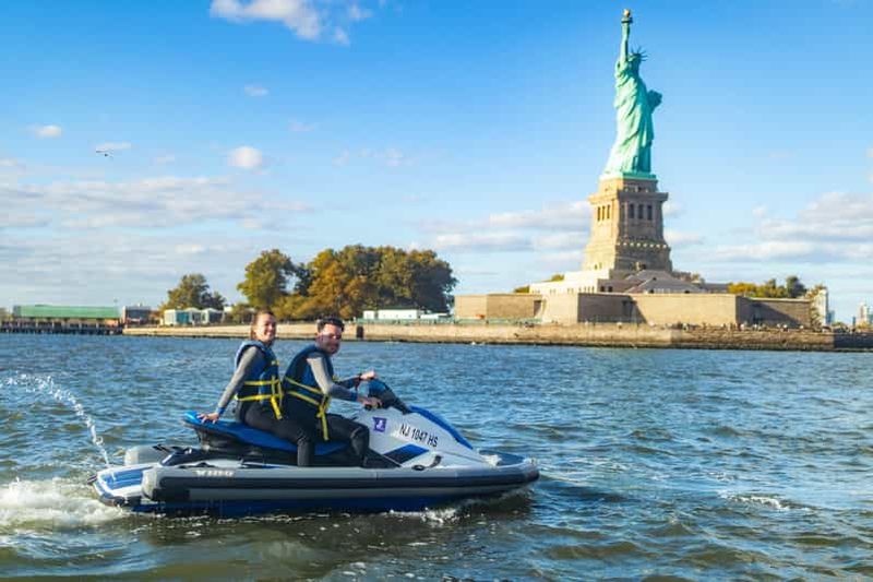 New-York : tour en jet-ski de Manhattan et de la statue de la liberté