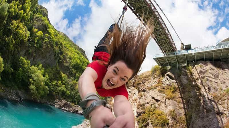Queenstown : Kawarau Bridge Bungy - Le premier saut à l'élastique au monde !