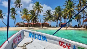 Au départ de Panama City : Îles San Blas avec déjeuner et cocktail