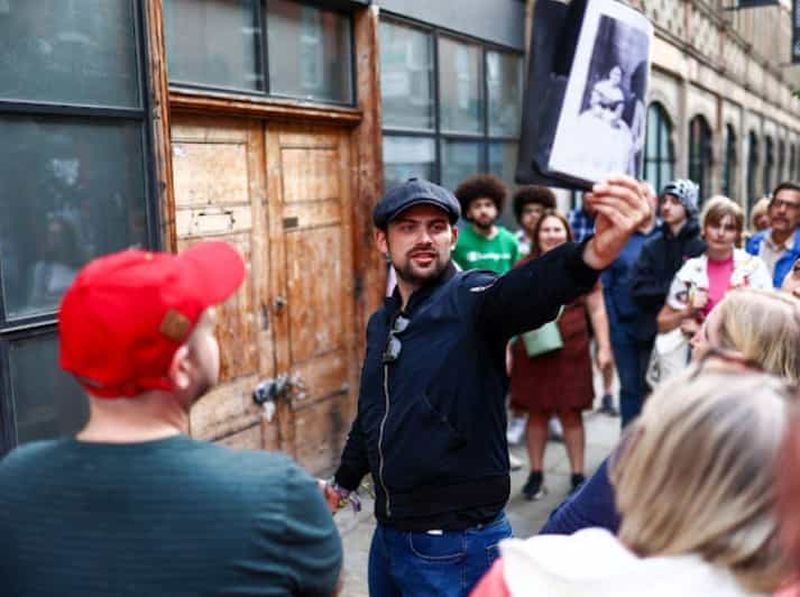 Jack l'Éventreur et le Londres victorien : au-delà des ombres