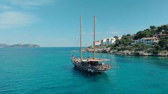 Athènes : Croisière vers Agistri, Moni et Égine avec déjeuner et boissons