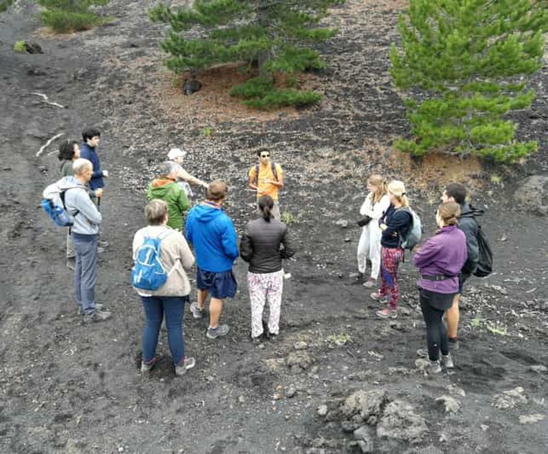 Au départ de Taormine : visite d'une jounée de l'Etna, du vin et des canyons d'Alcantara
