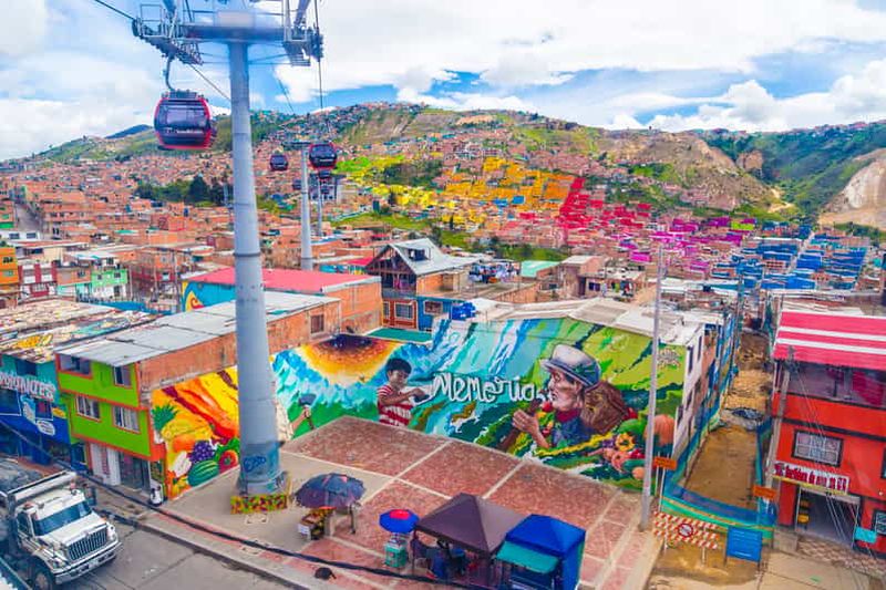Les barrios de Bogotá : visite de la favela El Paraíso avec téléphérique