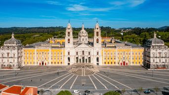 Au départ de Lisbonne : Ericeira, Azenhas do Mar et palais de Mafra - Privé
