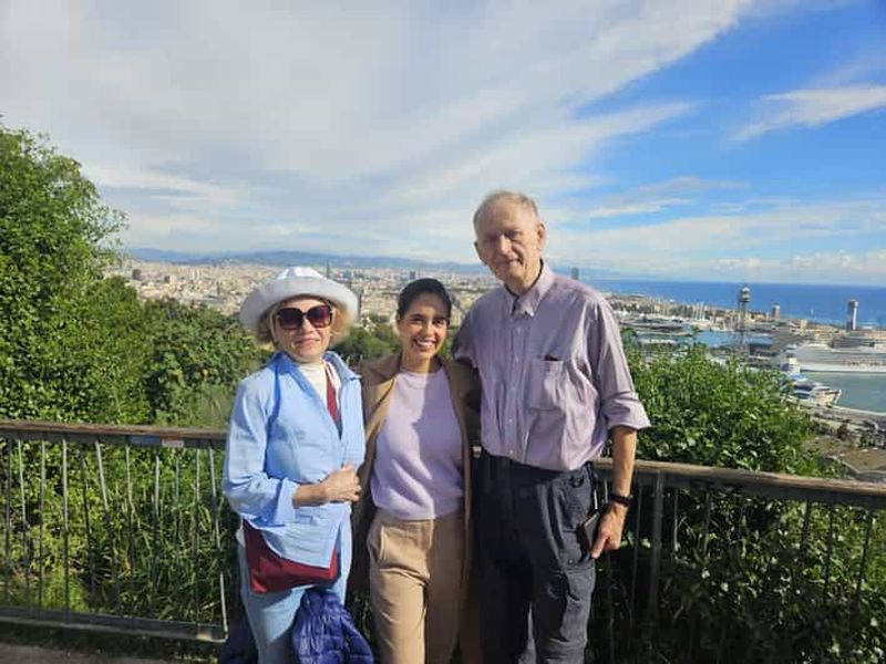 Barcelone : Visite pied à pied avec le château de Montjuic et le téléphérique